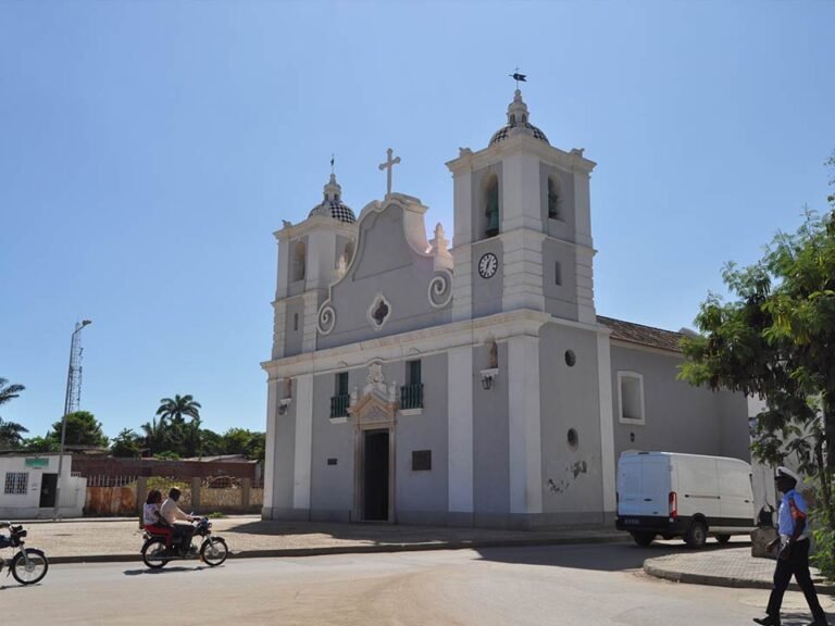 Lobito City Tour